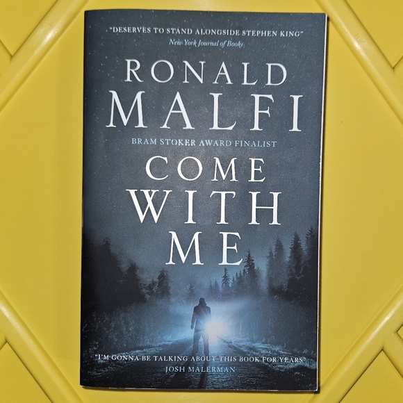 *FREE Book "Come With Me" Ronald Malfi - Picture 1 of 2